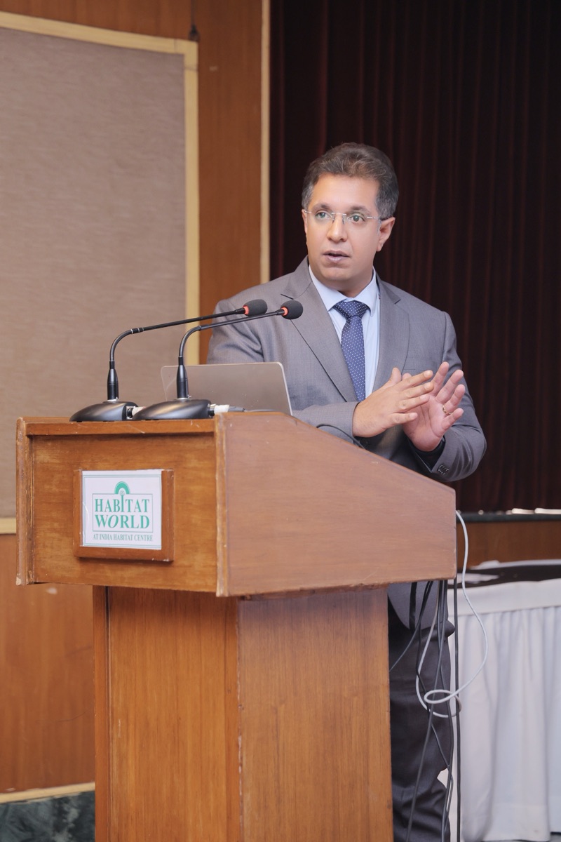 Dr. Bhupesh Kumar presenting at a stroke management conference - Senior Neurologist and Stroke Interventionalist in Gurgaon